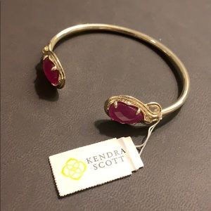 Adjustable Kendra Scott pinch cuff bracelet